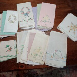 24 embroidered cloth napkins vintage